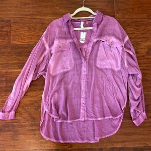 New with tags Anthropologie magenta button down